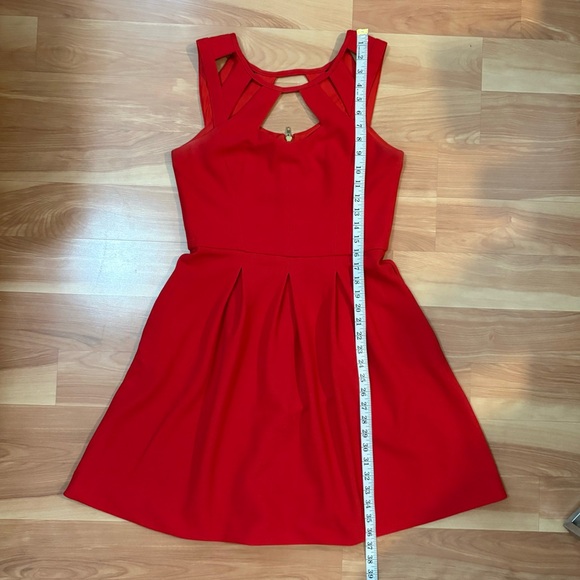 Betsey Johnson Red Cut Out Fit & Flare Dress Size 10 Medium Coquette Y2K Party - Picture 10 of 12